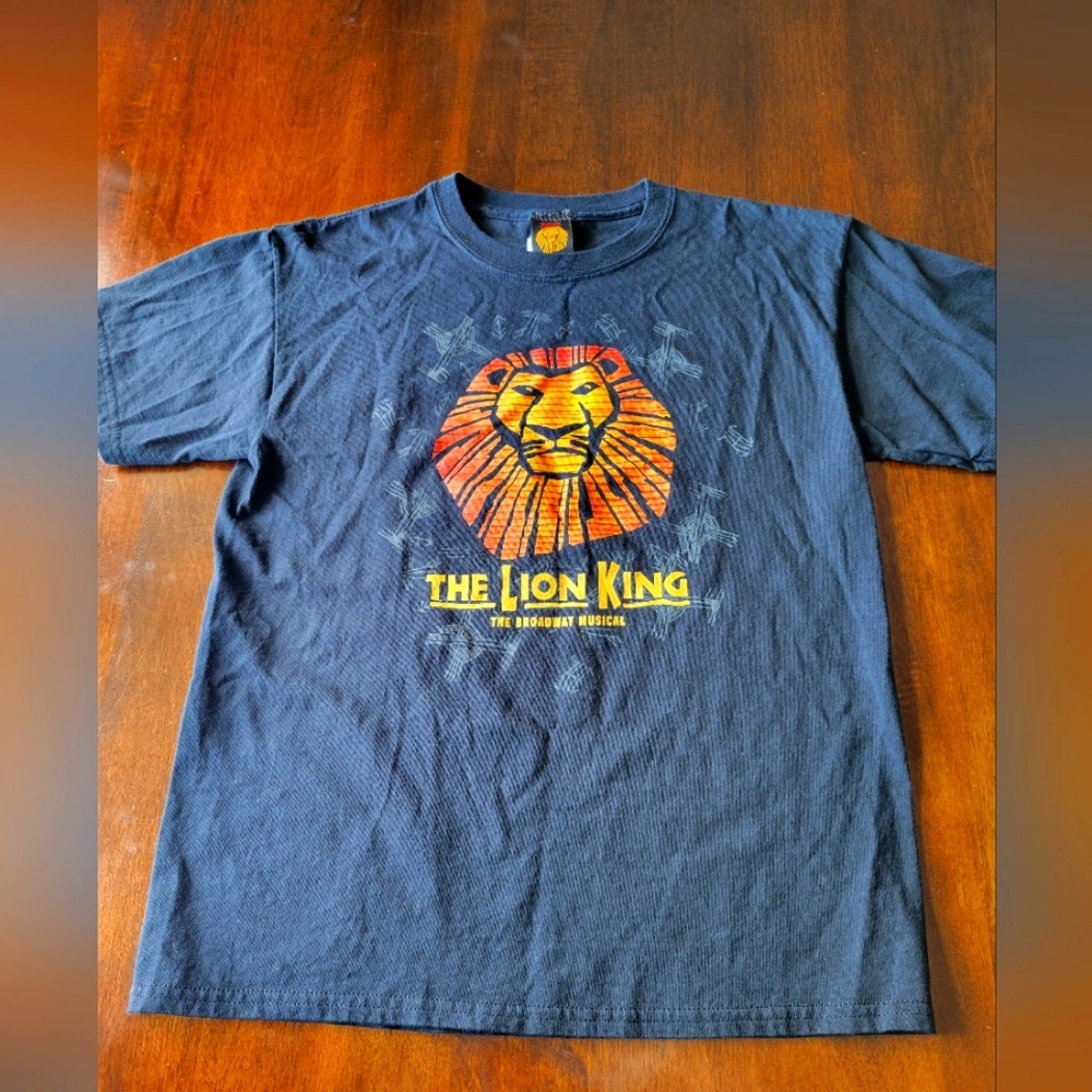 The Lion King The Broadway Musical Youth Size Large T-Shirt